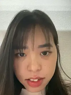 Stripchat Free Porn Cam of CUTEBABY-69