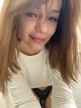 Stripchat Nude Webcam of Cum_girlss