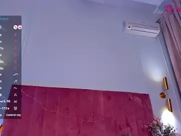 Stripchat Free Porn Cam of Mayzzie