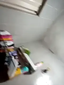 Stripchat Sex Cam of Suelen013