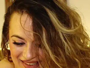 Stripchat Free Live Porn of TanyaJade888