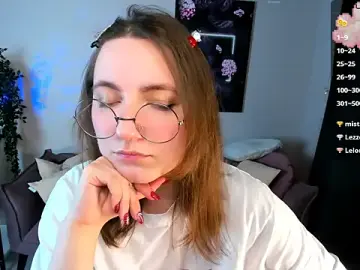 Stripchat Live Sex Cam of fairy_tara