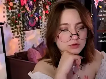 Stripchat Free Porn Cam of fairy_tara