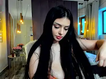 Stripchat Free Porn Cam of ElyaRose_