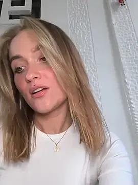 Stripchat Watch Live Sex Cams of Goldi159