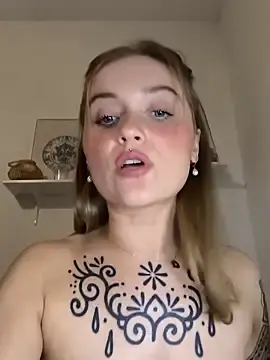 Stripchat Live Sex of Goldloeckchen159