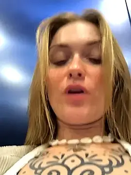 Stripchat Adult Webcams of Goldi159