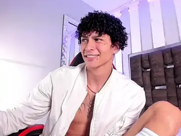 Stripchat Nude Webcam of MagnoRose
