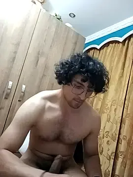 Stripchat Sex Cam of Apolo_Men