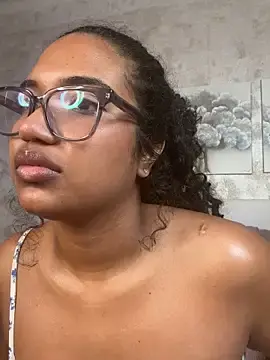 Stripchat Watch Live Sex Cams of MilaTeenX