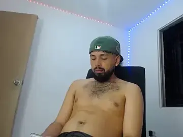 Stripchat Free Live Porn of camilorestrepo77