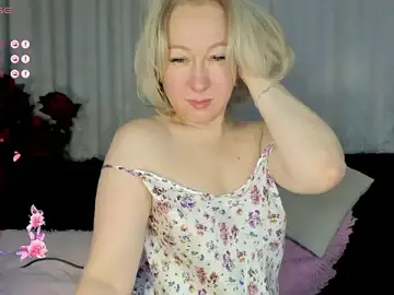 Stripchat Free Porn Cam of Mia_Wintermood