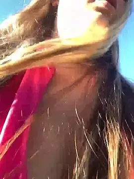 Stripchat Live Sex Cam of Mona_Plus