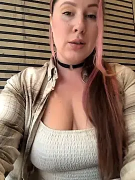 Stripchat Watch Live Sex Cams of Mona_Plus