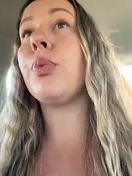 Stripchat Watch Live Sex Cams of Mona_Plus