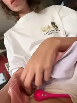 Stripchat Adult Webcams of RinaMood