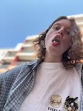 Stripchat Sex Cam of RinaMood