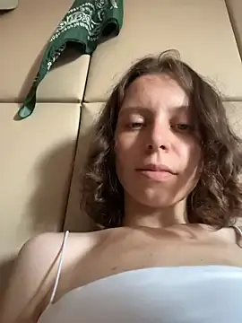 Stripchat Best Webcam of RinaMood