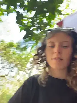 Stripchat Live Sex Cam of RinaMood