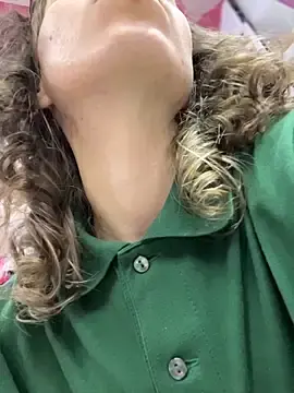 Stripchat Adult Webcams of RinaMood