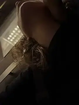 Stripchat Sex Chat of RinaMood