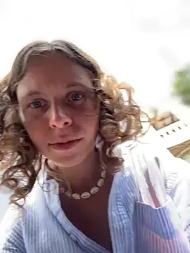 Stripchat Adult Webcams of RinaMood