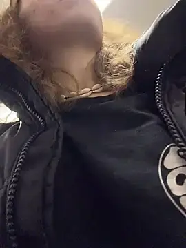 Stripchat Live Sex Cam of RinaMood