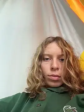 Stripchat Best Webcam of RinaMood