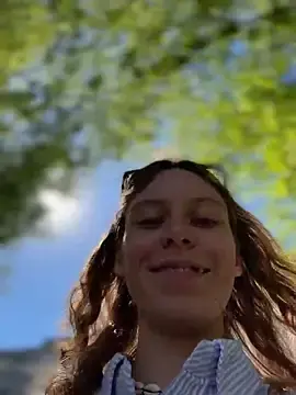 Stripchat Free Live Porn of RinaMood