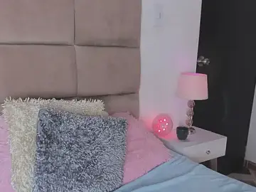 Stripchat Watch Live Sex Cams of ashleycurvyy