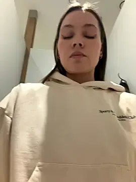 Stripchat Free Porn Cam of nicole111