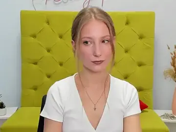 Stripchat Live Sex of LolaWilsons