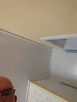 Stripchat Free Porn Cam of Oldmenhot66