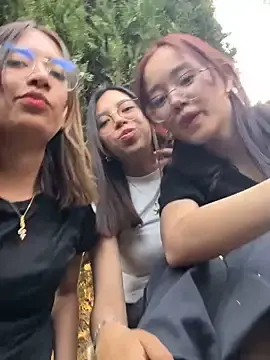 Stripchat Nude Webcam of mila699_