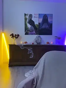 Stripchat Watch Live Sex Cams of Cute-Alice