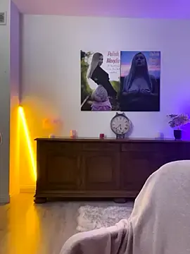 Stripchat Adult Webcams of Cute-Alice