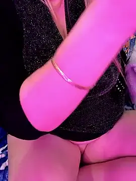 Stripchat Adult Webcam of Miss_Afnane_squirt1