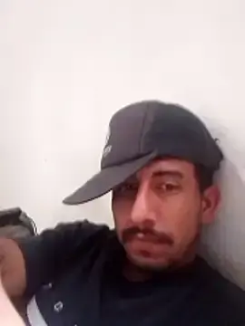 Stripchat Live Porn of Tu_ChicoMalo22CM