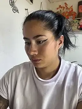 Stripchat Sex Cam of Sweet__Nurse1
