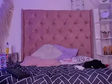 Stripchat Sex Cam of xNahomi_21