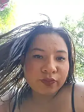 Stripchat Live Porn of hot-mom22