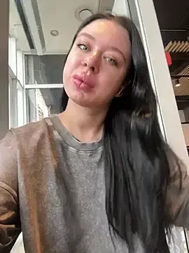 Stripchat Free Porn Cam of AlishaOfThorns