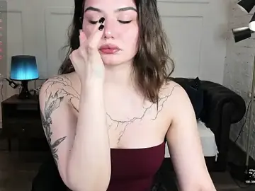 Stripchat Adult Webcams of Dark_Moni