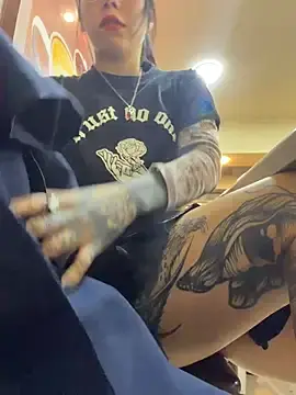 Stripchat Sex Chat of EemaHaruki