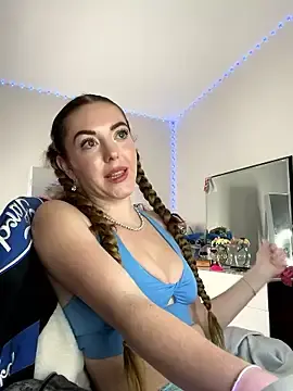 Stripchat Free Porn Cam of babygingerboo