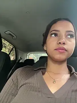 Stripchat Live Sex Cam of belaa_1