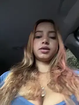 Stripchat Sex Cam of belaa_1