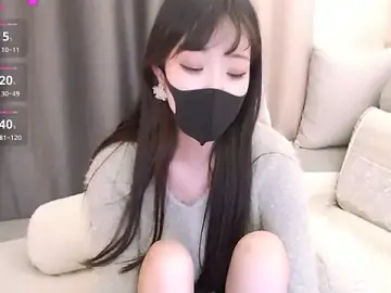 Stripchat Adult Webcams of -M00nlIght-l0li-