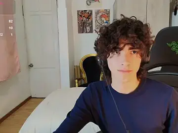 Stripchat Best live sex cam show of Nude_Boy18