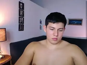 Stripchat Free Live Porn of JamesCr_